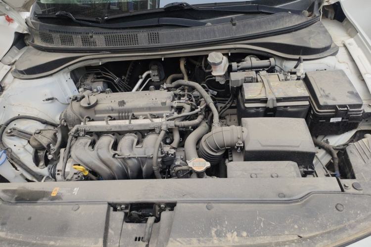 Used Hyundai Celesta 2018 1.6L Automatic GL Enjoyment Edition China VI compliant Engine Bay