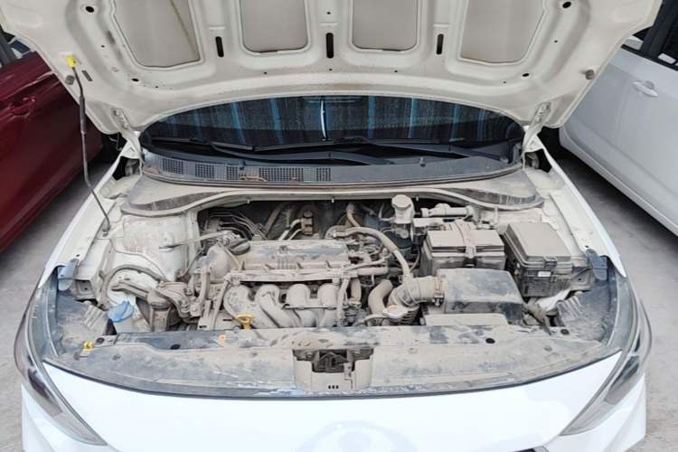 Used Hyundai Celesta 2018 1.6L Automatic GL Enjoyment Version China V Standard Engine Bay