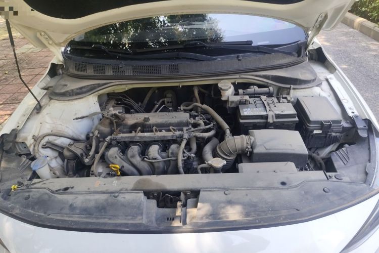 Used Hyundai Celesta 2018 1.6L Automatic GL Enjoyment Version China V Standard Engine Bay