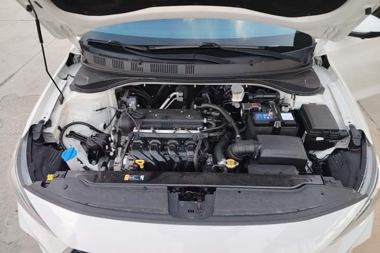 Used Hyundai Celesta 2018 1.6L Automatic GL Enjoyment Version China V Standard Engine Bay