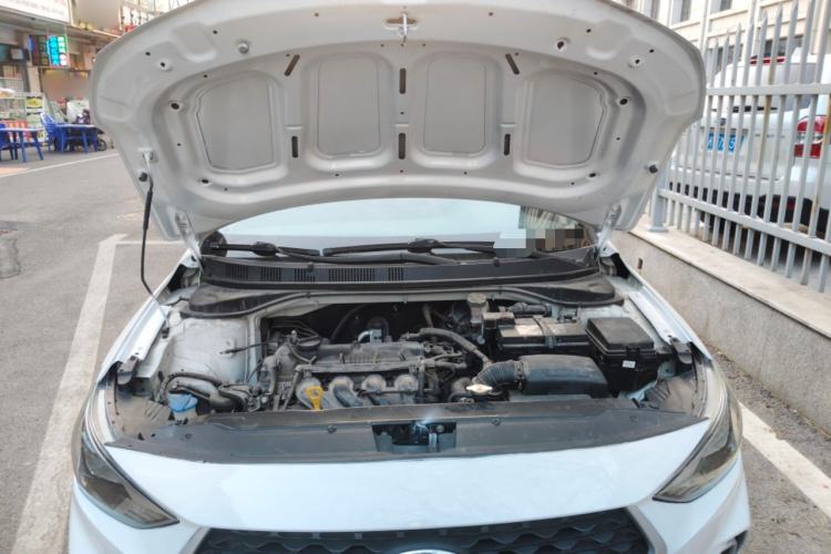 Used Hyundai Celesta 2018 1.6L Automatic GL Enjoyment Version China V Standard Engine Bay