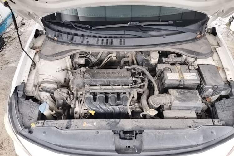 Used Hyundai Celesta 2018 1.6L Automatic GL Enjoyment Version China V Standard Engine Bay