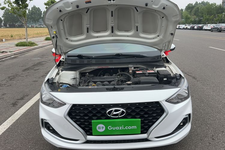 Used Hyundai Celesta 2018 1.6L Automatic GL Enjoyment Edition China VI compliant Engine Bay