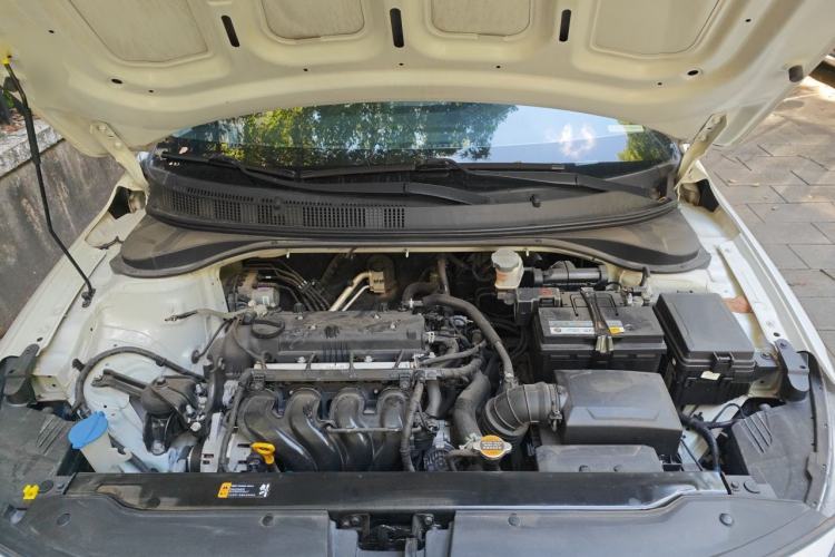 Used Hyundai Celesta 2018 1.6L Automatic GL Enjoyment Edition China VI compliant Engine Bay