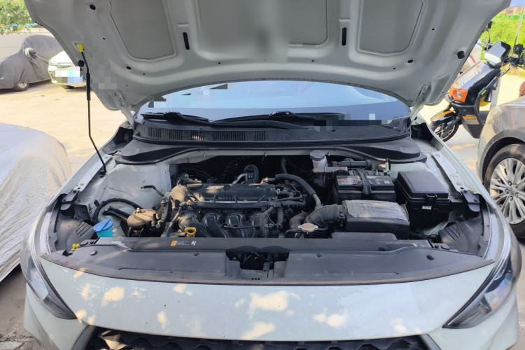 Used Hyundai Celesta 2018 1.6L Automatic GL Enjoyment Edition China VI compliant Engine Bay