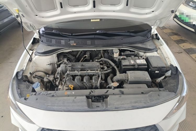 Used Hyundai Celesta 2018 1.6L Automatic GL Enjoyment Edition China VI compliant Engine Bay