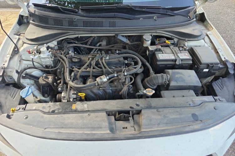 Used Hyundai Celesta 2018 1.6L Automatic GL Enjoyment Edition China VI compliant Engine Bay