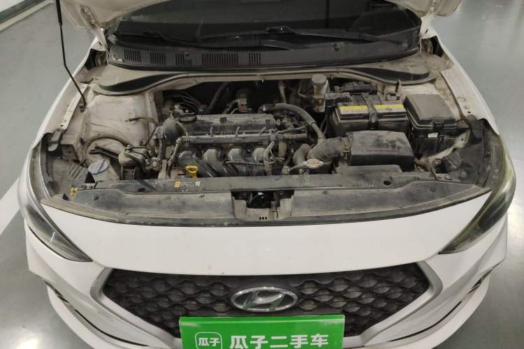 Used Hyundai Celesta 2018 1.6L Automatic GL Enjoyment Version China V Standard Engine Bay
