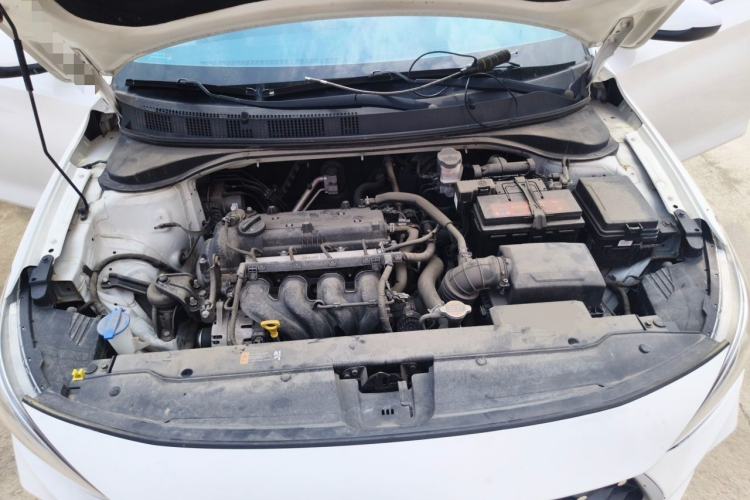 Used Hyundai Celesta 2018 1.6L Automatic GL Enjoyment Edition China VI compliant Engine Bay