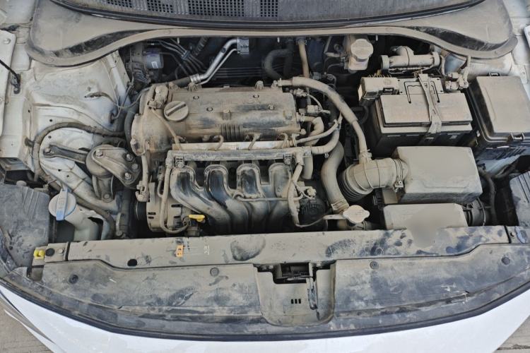 Used Hyundai Celesta 2018 1.6L Automatic GL Enjoyment Edition China VI compliant Engine Bay