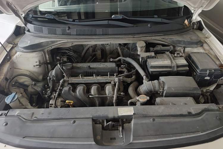 Used Hyundai Celesta 2018 1.6L Automatic GL Enjoyment Version China V Standard Engine Bay