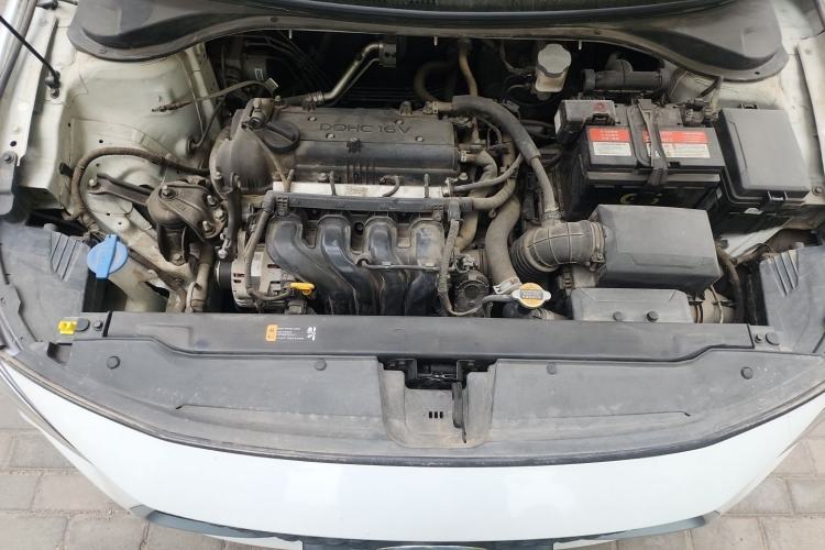Used Hyundai Celesta 2018 1.6L Automatic GL Enjoyment Edition China VI compliant Engine Bay