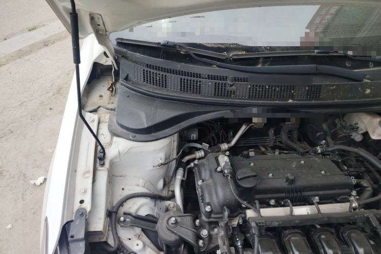 Used Hyundai Celesta 2018 1.6L Manual Enjoyment Version GLS China V Standard Engine Bay Right