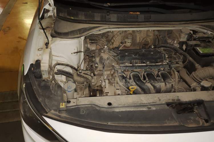 Used Hyundai Celesta 2018 1.6L Automatic GL Enjoyment Version China V Standard Engine Bay Right