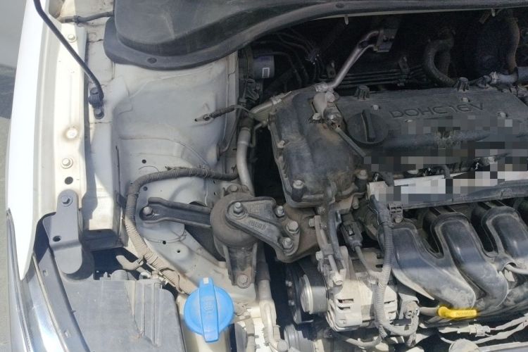 Used Hyundai Celesta 2018 1.6L Automatic GL Enjoyment Version China V Standard Engine Bay Right