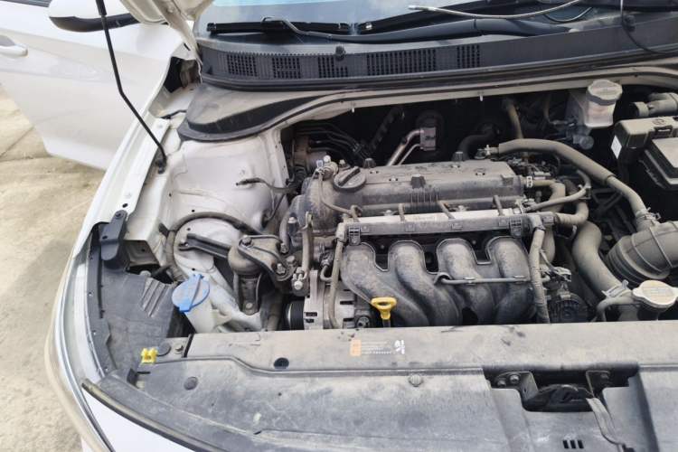 Used Hyundai Celesta 2018 1.6L Automatic GL Enjoyment Edition China VI compliant Engine Bay Right