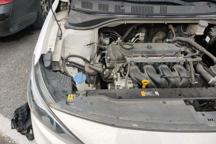 Used Hyundai Celesta 2018 1.6L Automatic GL Enjoyment Version China V Standard Engine Bay Right
