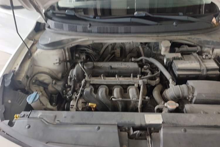 Used Hyundai Celesta 2018 1.6L Automatic GL Enjoyment Version China V Standard Engine Bay Right