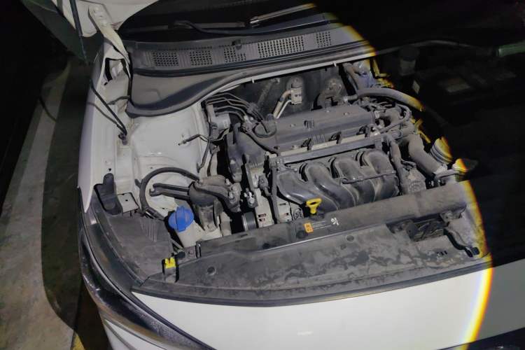 Used Hyundai Celesta 2018 1.6L Automatic GL Enjoyment Version China V Standard Engine Bay Right