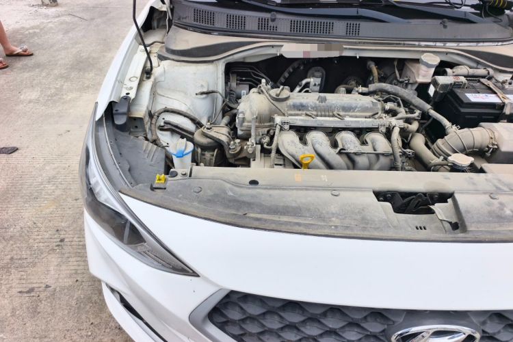 Used Hyundai Celesta 2018 1.6L Automatic GL Enjoyment Version China V Standard Engine Bay Right
