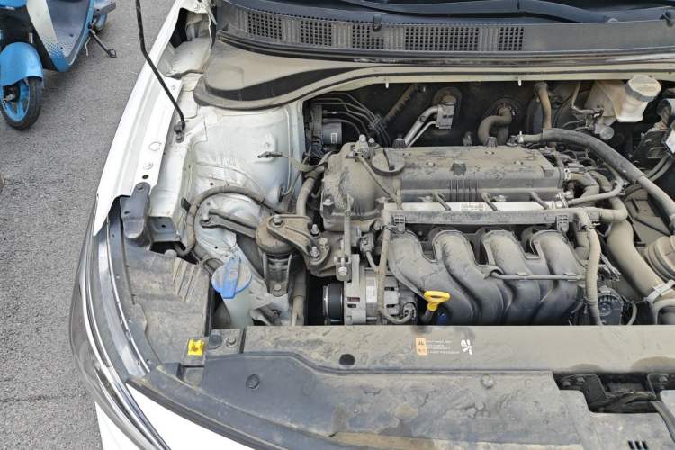 Used Hyundai Celesta 2018 1.6L Automatic GL Enjoyment Edition China VI compliant Engine Bay Right