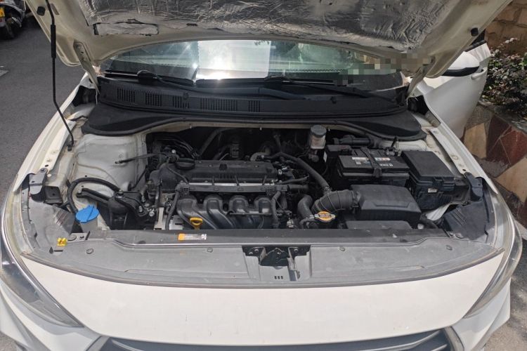 Used Hyundai Celesta 2018 1.6L Automatic GL Enjoyment Edition China VI compliant Engine Bay