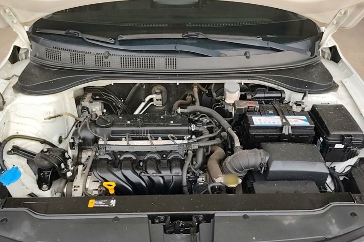 Used Hyundai Celesta 2018 1.6L Automatic GL Enjoyment Version China V Standard Engine Bay