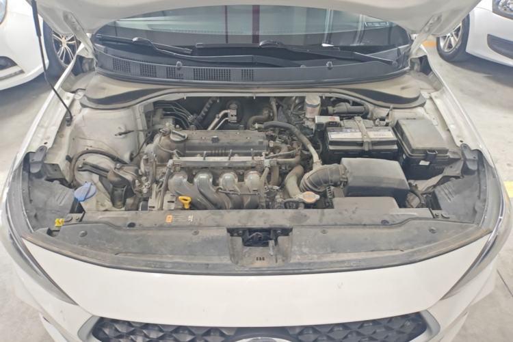 Used Hyundai Celesta 2018 1.6L Automatic GL Enjoyment Edition China VI compliant Engine Bay