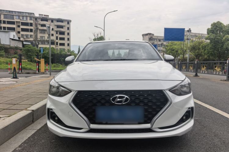 Used Hyundai Celesta 2018 1.6L Automatic GL Enjoyment Version China V Standard Exterior 1