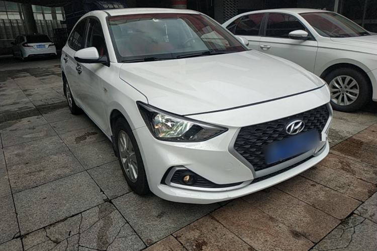 Used Hyundai Celesta 2018 1.6L Automatic GL Enjoyment Edition China VI compliant Exterior 1