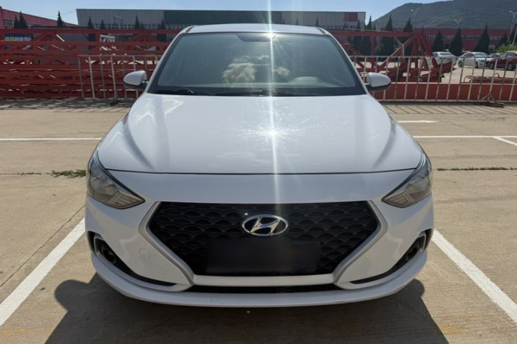 Used Hyundai Celesta 2018 1.6L Automatic GL Enjoyment Edition China VI compliant Exterior 1