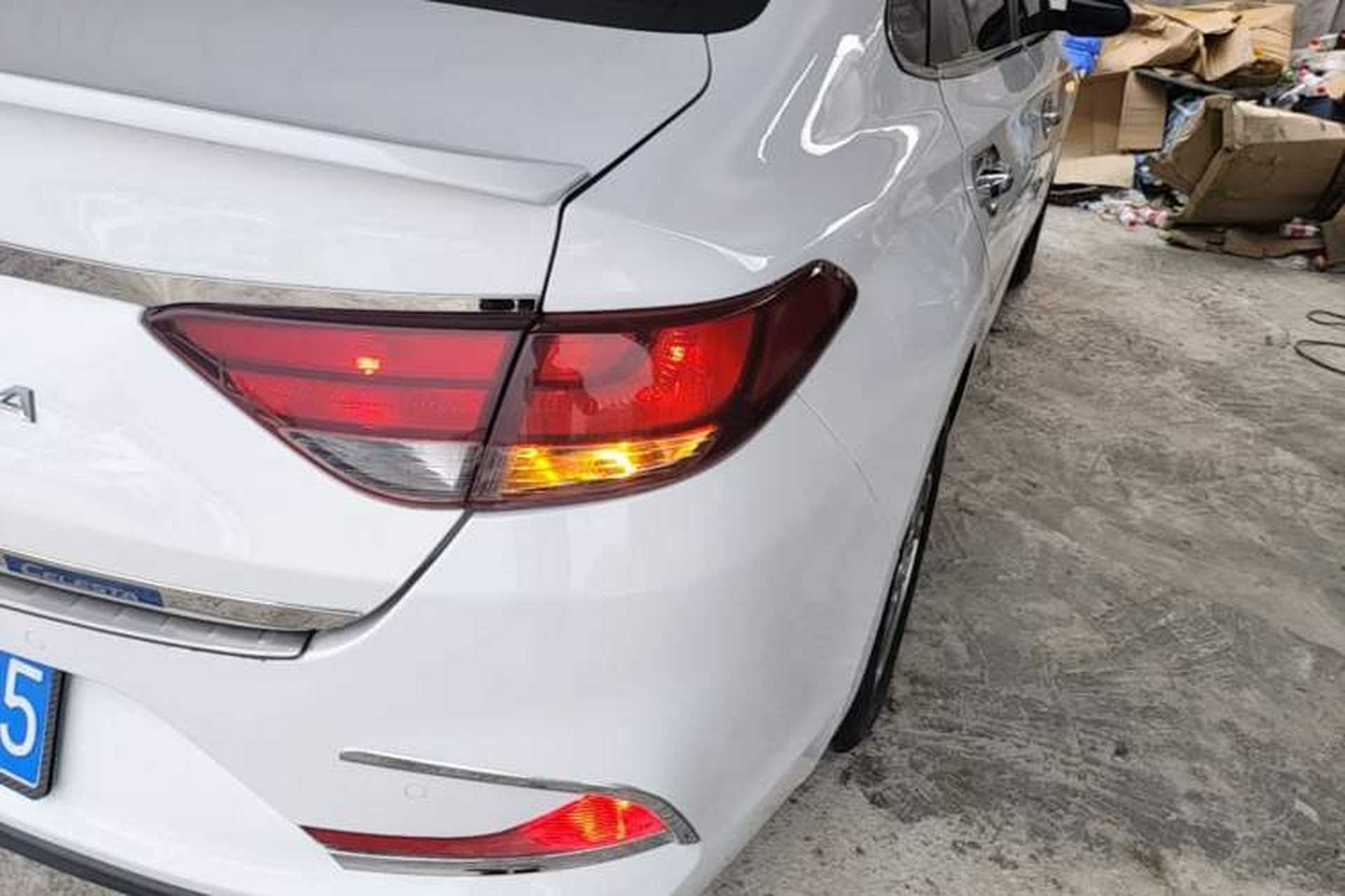 Used Hyundai Celesta 2018 1.6L Automatic GL Enjoyment Version China V Standard Exterior 1