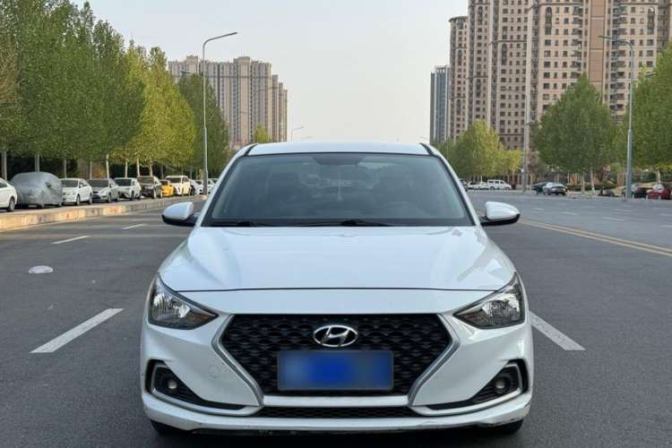 Used Hyundai Celesta 2018 1.6L Automatic GL Enjoyment Version China V Standard Exterior 1