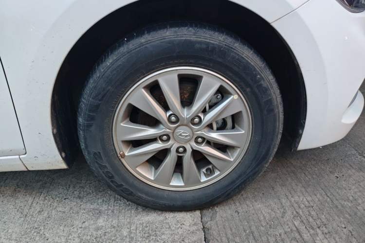 Used Hyundai Celesta 2018 1.6L Automatic GL Enjoyment Edition China VI compliant Exterior 1