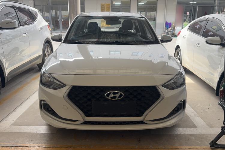 Used Hyundai Celesta 2018 1.6L Automatic GL Enjoyment Edition China VI compliant Exterior 2