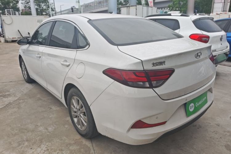 Used Hyundai Celesta 2018 1.6L Automatic GL Enjoyment Edition China VI compliant Exterior 2