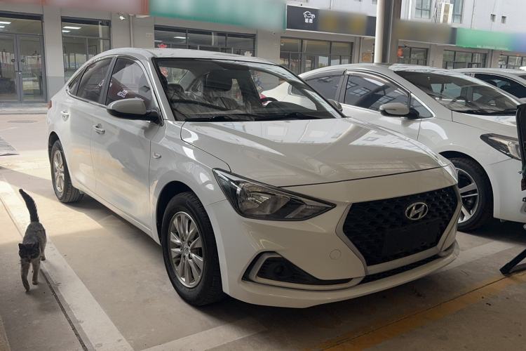 Used Hyundai Celesta 2018 1.6L Automatic GL Enjoyment Edition China VI compliant Exterior 3