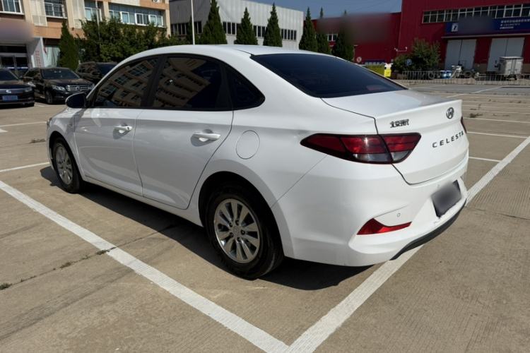 Used Hyundai Celesta 2018 1.6L Automatic GL Enjoyment Edition China VI compliant Exterior 3