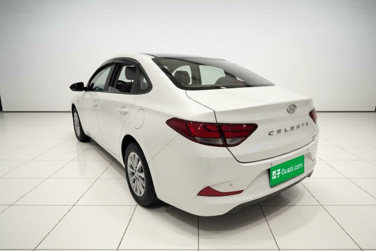 Used Hyundai Celesta 2018 1.6L Automatic GL Enjoyment Version China V Standard Exterior 3
