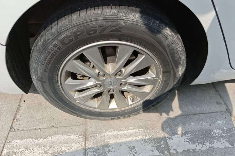 Used Hyundai Celesta 2018 1.6L Automatic GL Enjoyment Edition China VI compliant Exterior 3