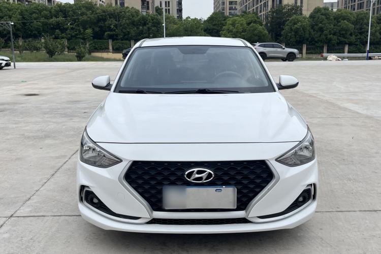 Used Hyundai Celesta 2018 1.6L Automatic GL Enjoyment Version China V Standard Exterior 4
