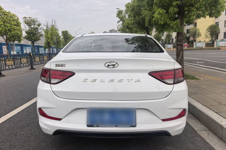 Used Hyundai Celesta 2018 1.6L Automatic GL Enjoyment Version China V Standard Exterior 4