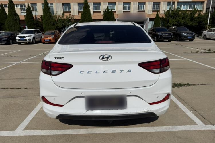Used Hyundai Celesta 2018 1.6L Automatic GL Enjoyment Edition China VI compliant Exterior 4