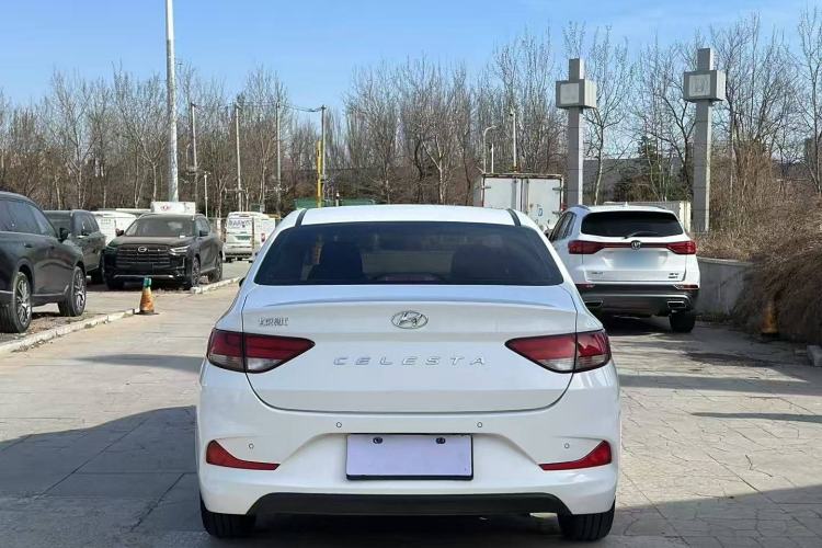 Used Hyundai Celesta 2018 1.6L Automatic GL Enjoyment Version China V Standard Exterior 4
