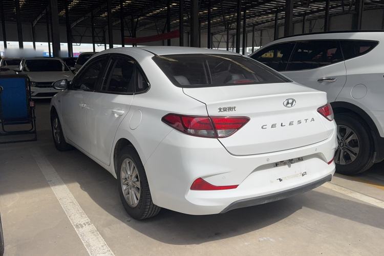 Used Hyundai Celesta 2018 1.6L Automatic GL Enjoyment Edition China VI compliant Exterior 5