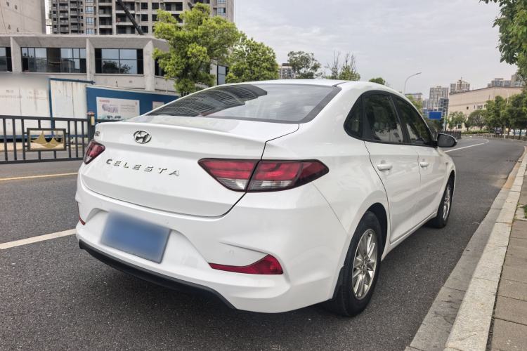 Used Hyundai Celesta 2018 1.6L Automatic GL Enjoyment Version China V Standard Exterior 5