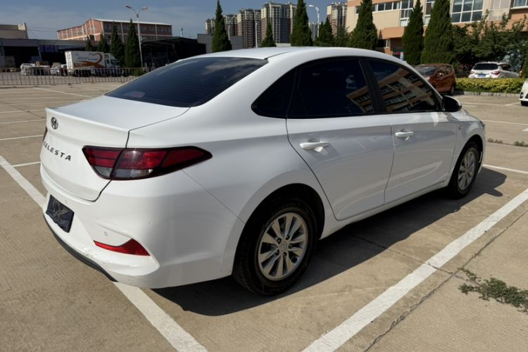 Used Hyundai Celesta 2018 1.6L Automatic GL Enjoyment Edition China VI compliant Exterior 5