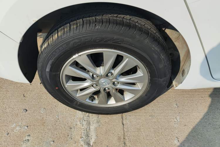 Used Hyundai Celesta 2018 1.6L Automatic GL Enjoyment Version China V Standard Exterior 5