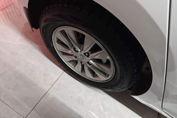 Used Hyundai Celesta 2018 1.6L Automatic GL Enjoyment Edition China VI compliant Exterior 5