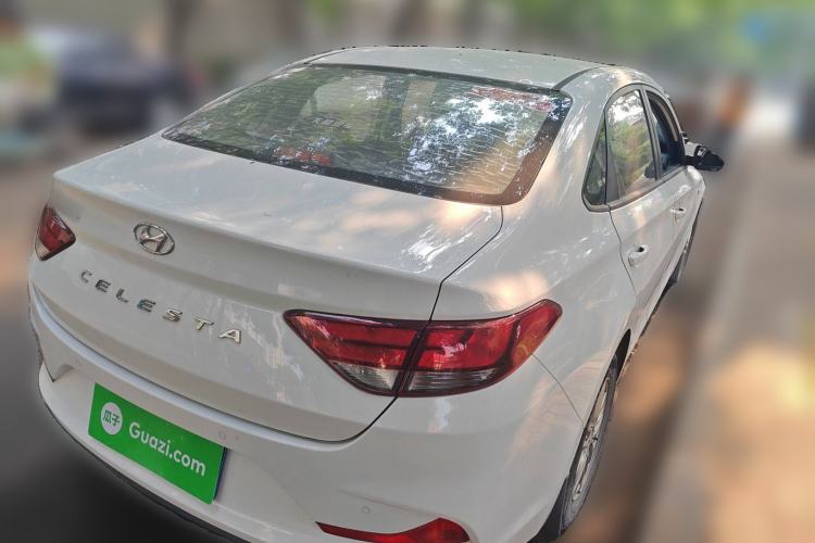 Used Hyundai Celesta 2018 1.6L Automatic GL Enjoyment Edition China VI compliant Exterior 5